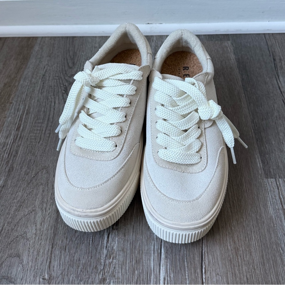 Reef Lay Day Lift Leather Boho Platform Casual Sneakers Beige Cream New Size 8.5 - Picture 2 of 16